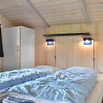 Three-bedroom In Hvide Sande
