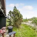 Three-bedroom In * Hvide Sande