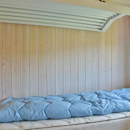 Three-bedroom In Hvide Sande