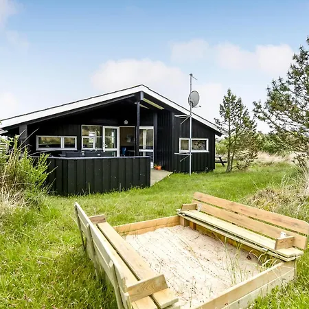 Cozy Home In Hvide Sande With Sauna Casa de Férias *